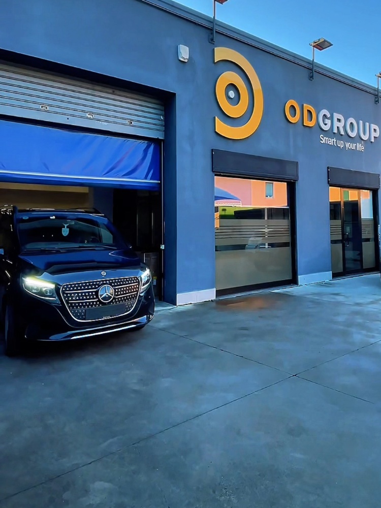 OD Service srl - Progetti Speciali: Mercedes Benz Minivan